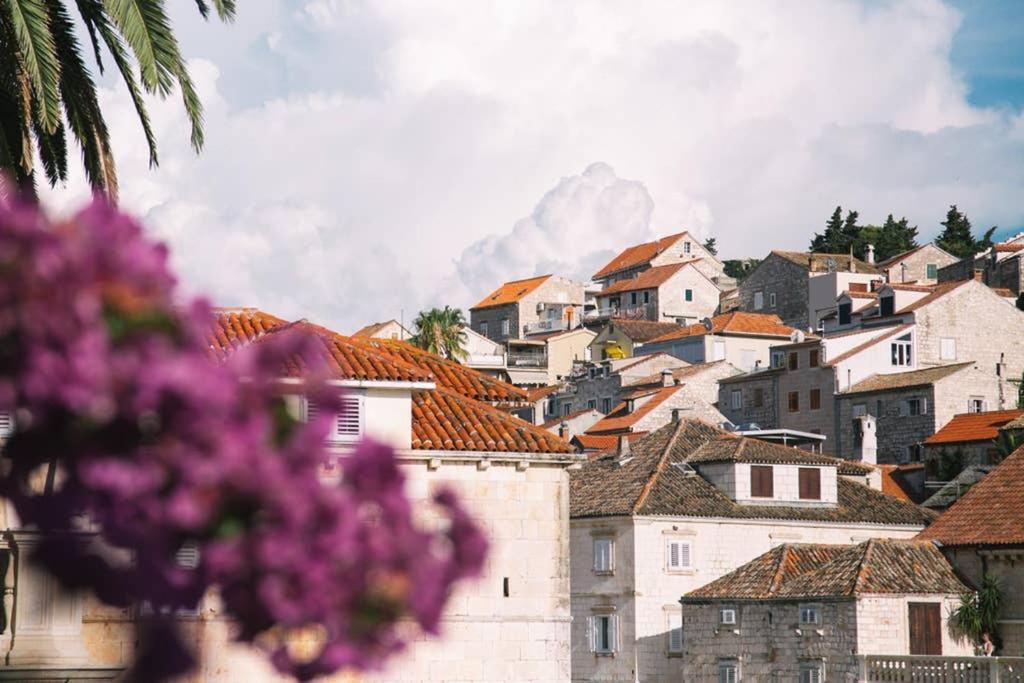 Villa Boutique old town house Karkovich à Hvar Town Extérieur photo